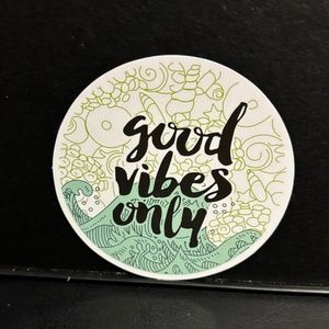 GOOD VIBES ONLY STICKER